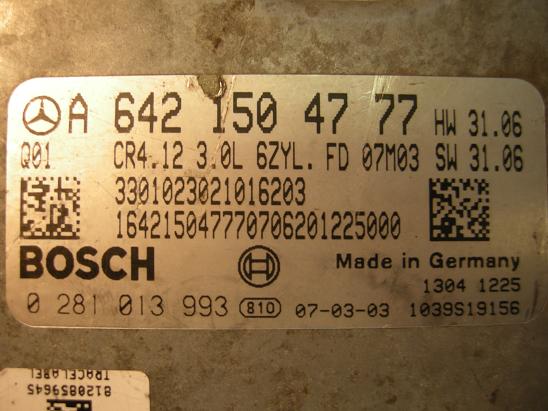 Блок управления двигателем Mercedes 6421504777