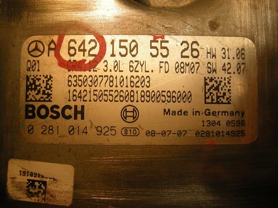 Блок управления двигателем (ECU) Mercedes 6421505526
