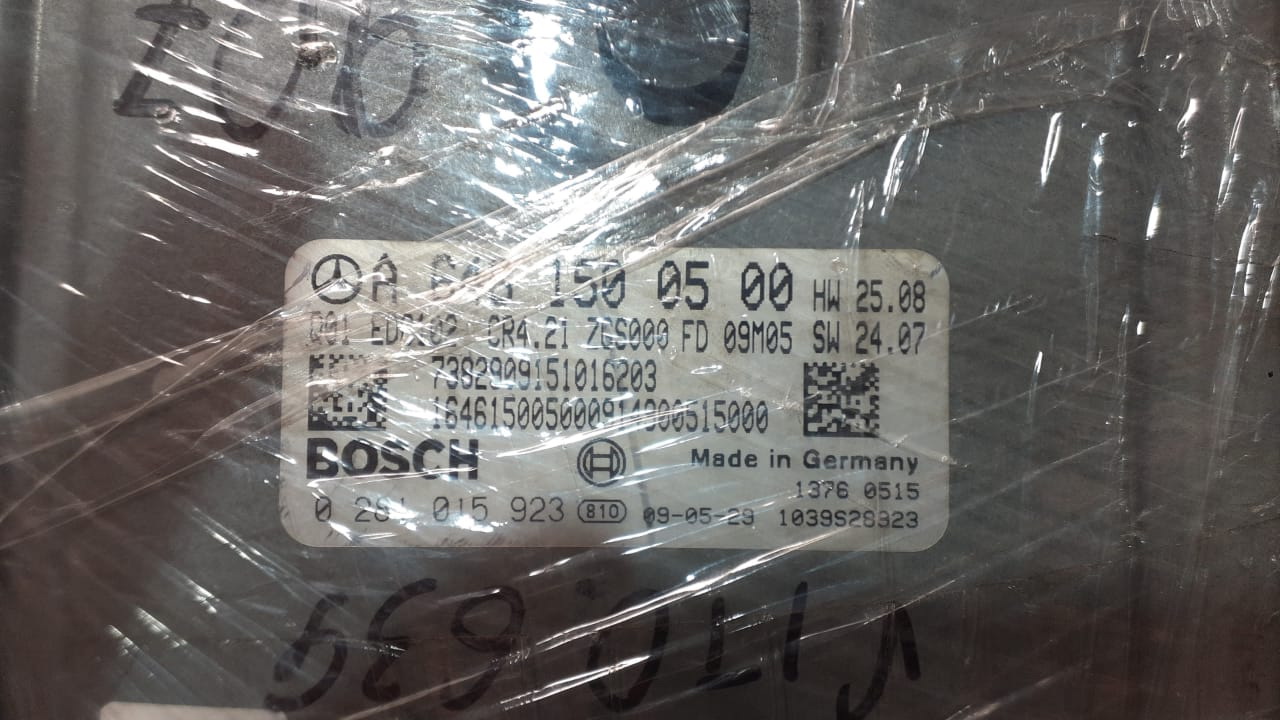 Блок управления двигателем (ECU)Mercedes 6461500500