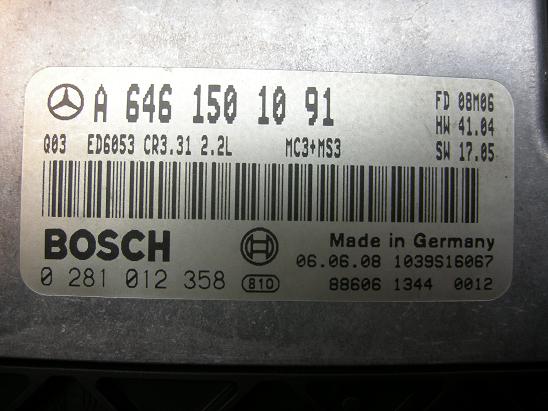 Блок управления двигателем (ECU) Mercedes 6461501091