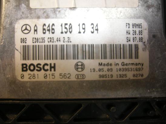 Блок управления двигателем (ECU)Mercedes 6461501934
