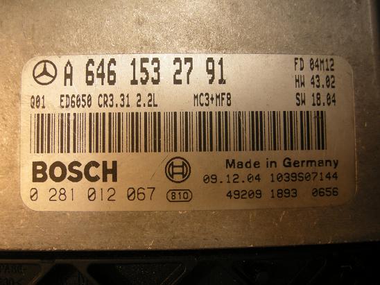 Блок управления двигателем (ECU) Mercedes 6461532791