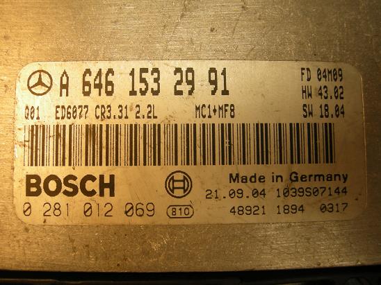Блок управления двигателем (ECU) Mercedes 6461532991
