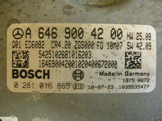 Блок управления двигателем Mercedes 6469004200