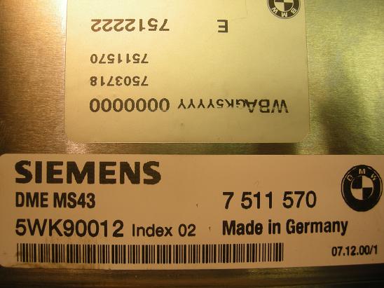 Блок управления двигателем BMW 7511570