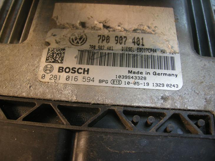 Блок управления двигателем (ECU) AUDI, VW 7P0907401