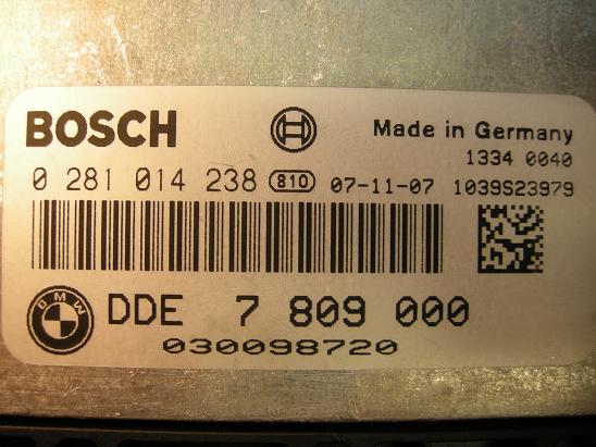 Блок управления двигателем BMW DDE 7 809 000